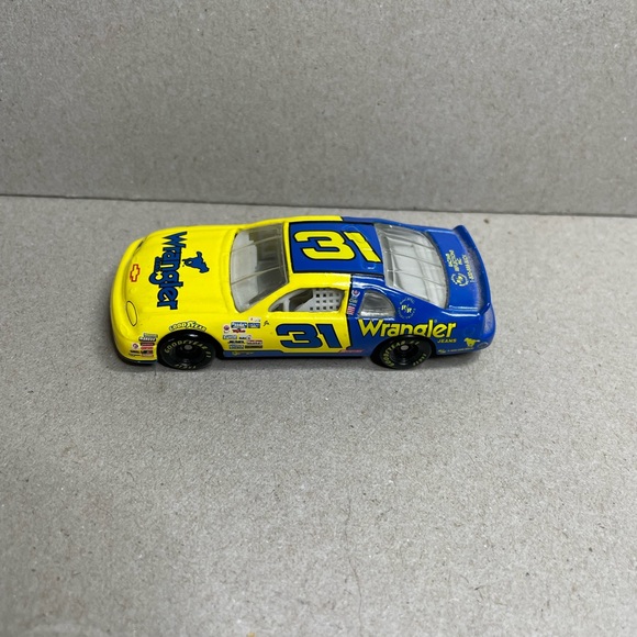 Dale Earnhardt Jr. #31 Wrangler Car Monte Carlo 1:64 Hasbro Race Car 1999 Vin - Picture 5 of 11